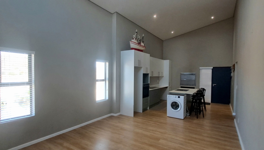 2 Bedroom Property for Sale in Olifantskop Western Cape